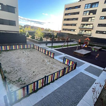 Apartamento Cerca Centro Madrid Ривас-Васиямадрид Екстериор снимка